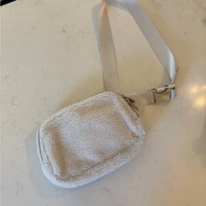 Lululemon Sherpa Crossbody Bag